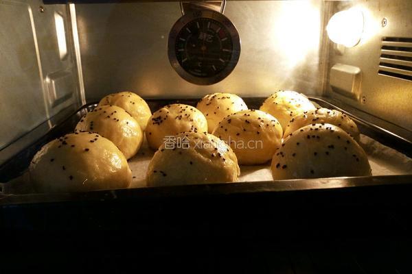 奶黄餐包的做法图解23