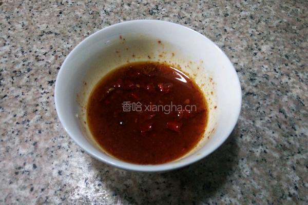 凉拌红萝卜丝的做法图解10