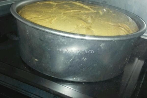 标准六寸戚风蛋糕的做法图解5