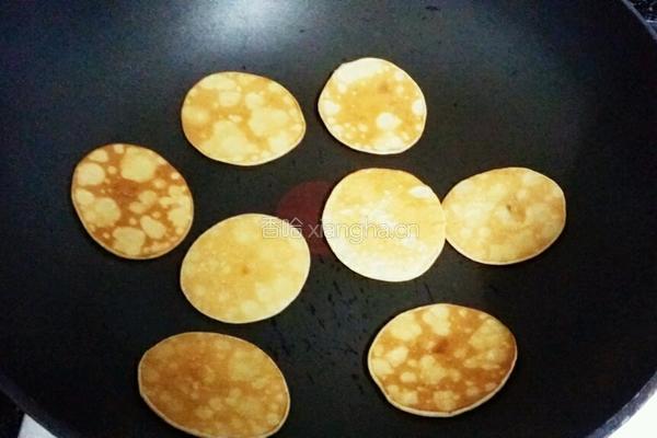 香蕉松饼的做法图解9