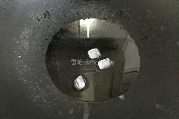 冬笋烧排骨的做法图解3
