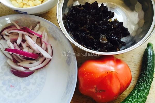 平底锅健康蔬菜披萨的做法图解2