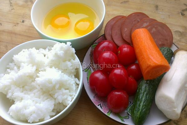鸡蛋焗米饭的做法图解1
