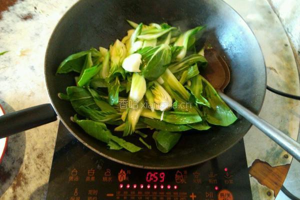 油菜炒腊肠的做法图解2