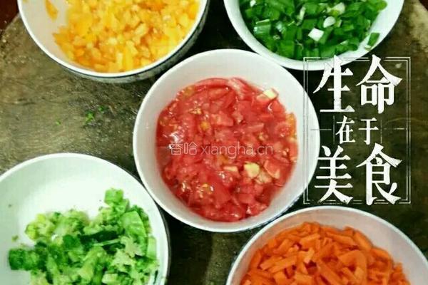 五彩果蔬鸡蛋饼的做法图解1