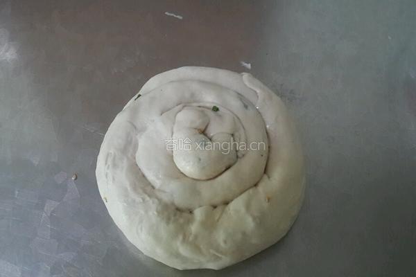 葱花芝麻千层饼的做法图解8