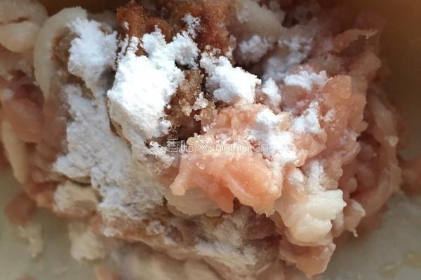 青椒炒肉丝的做法图解2