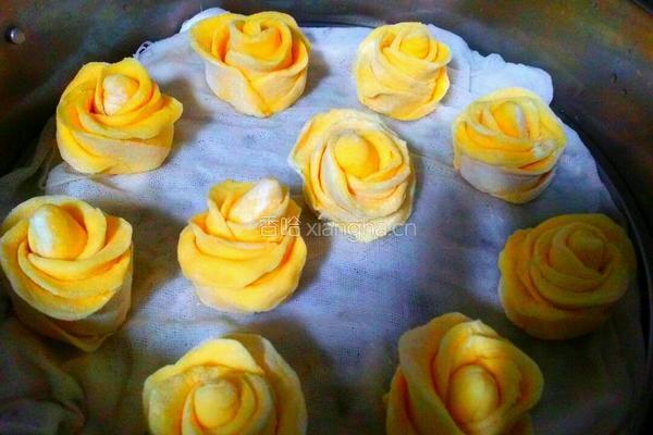 玫瑰花馒头(玉米味)的做法图解7