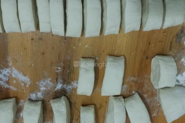 心菜肉包卷的做法图解5