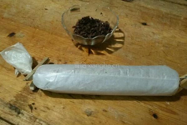 黑森林瑞士蛋糕卷的做法图解5