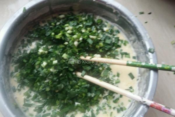 韭菜煎饼的做法图解3