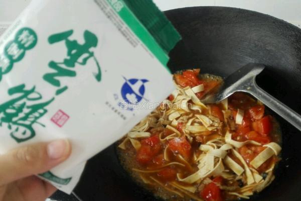 番茄千张炒肉丝的做法图解7