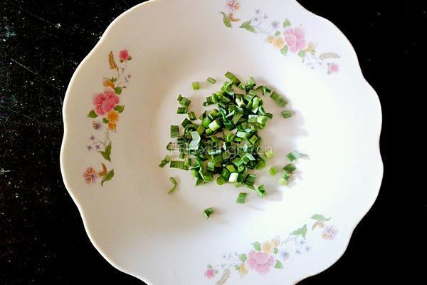 黄瓜拌金针菇的做法图解4