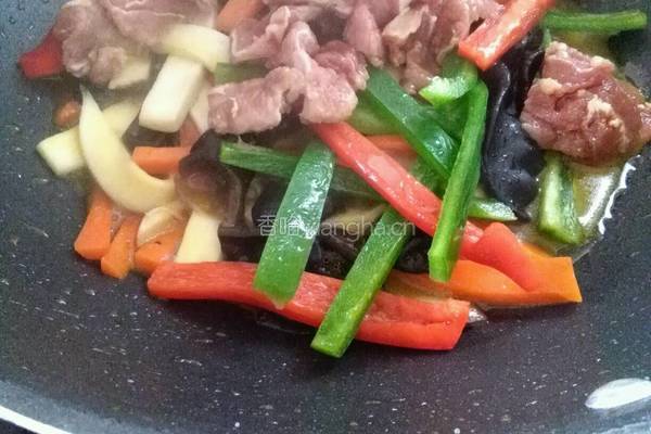 杂菌炒肉的做法图解5