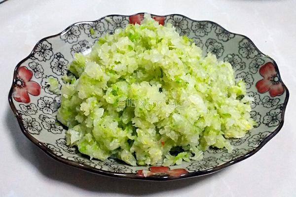 大白菜猪肉蒸饺的做法图解5