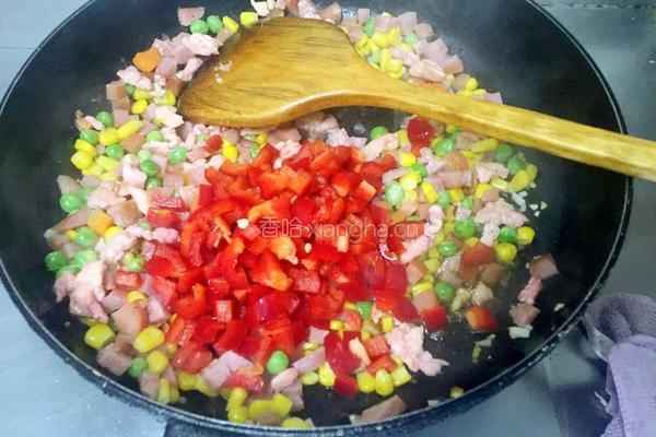 蒜香鸡肉咖喱炒饭的做法图解8