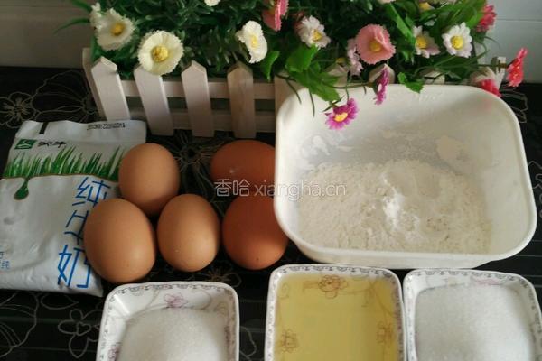 奶油生日蛋糕的做法图解1