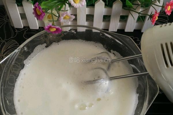 奶油生日蛋糕的做法图解8
