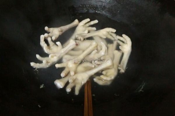 黄豆鸡瓜的做法图解2