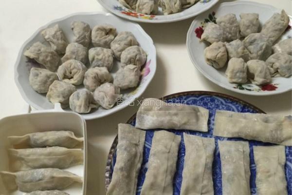 素铰子馄钝（锅貼）的做法图解3