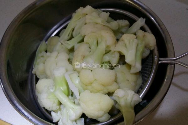 肉块菜花的做法图解1