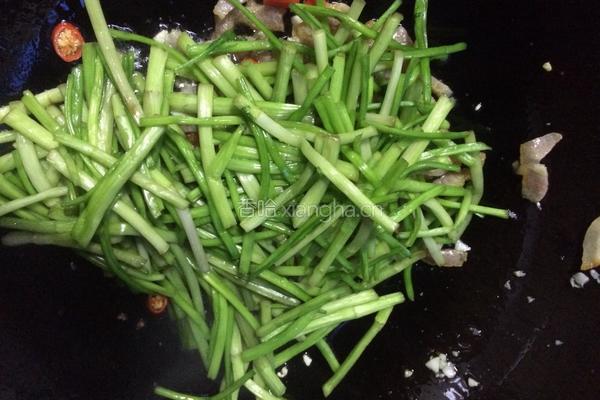 野芹炒腊肉的做法图解10