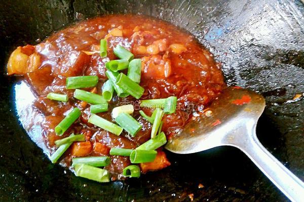 红烧苕粉肉的做法图解18