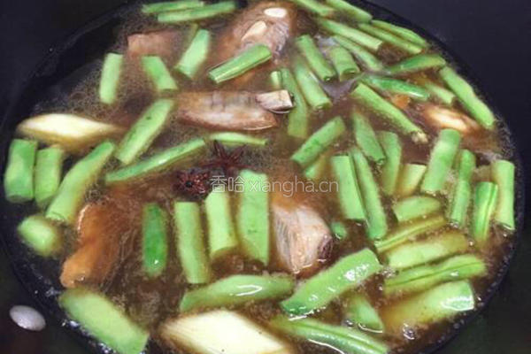 排骨豆角焖面的做法图解10