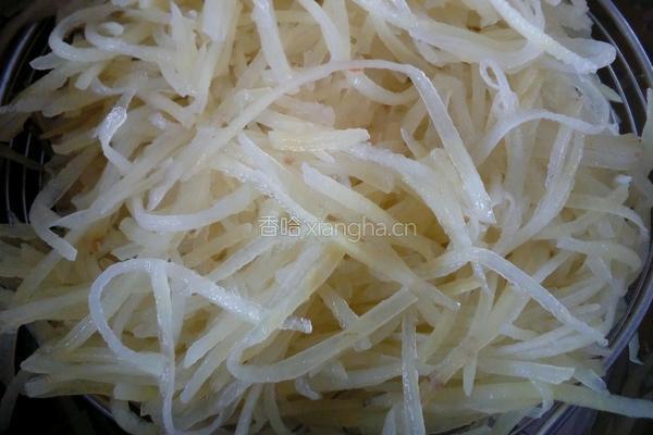 凉拌酸辣土豆丝的做法图解4