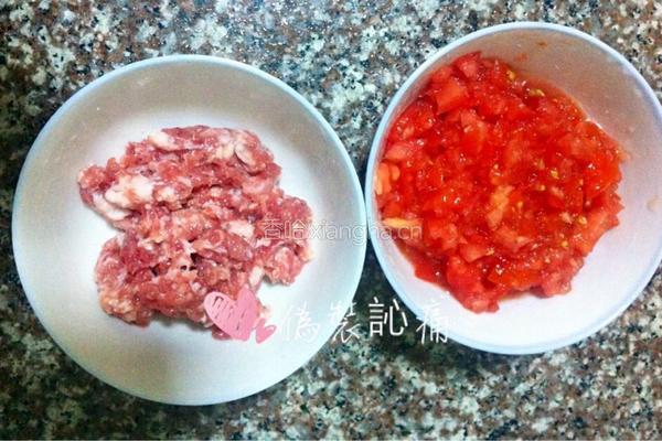 茄汁肉酱肠粉的做法图解1
