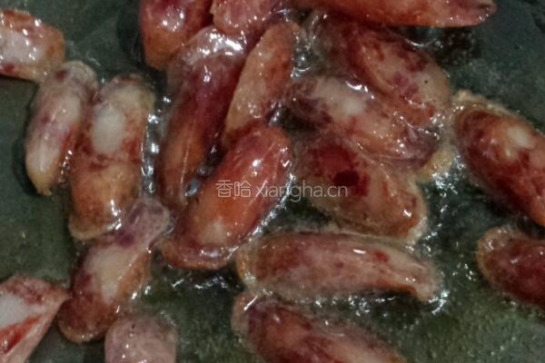 荷兰豆炒腊肠的做法图解3