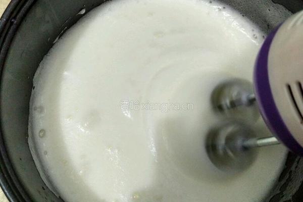 电饭锅蛋糕的做法图解3