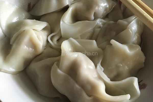 腊肉香菇豆腐饺子的做法图解8