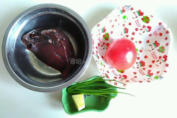 番茄猪肝汤的做法图解1