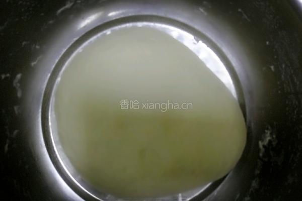 韭菜盒子的做法图解1