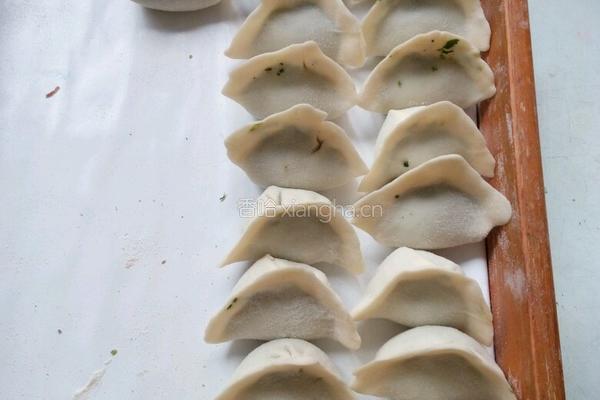 猪肉小白菜水饺的做法图解11