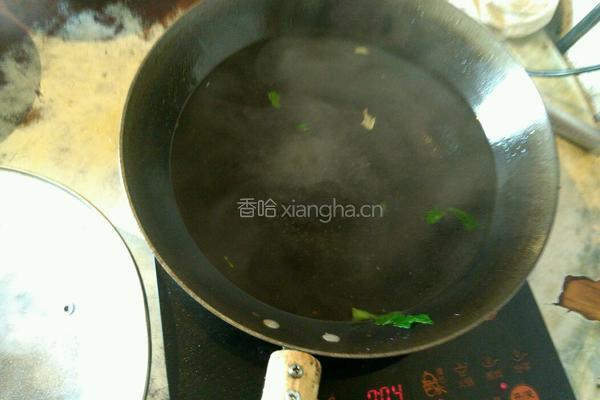 油菜腊肉面的做法图解3