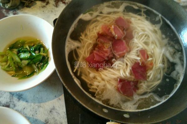 油菜腊肉面的做法图解4