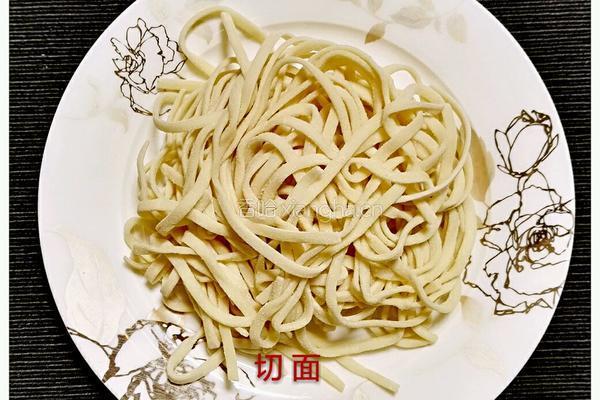 西红柿打卤面的做法图解3