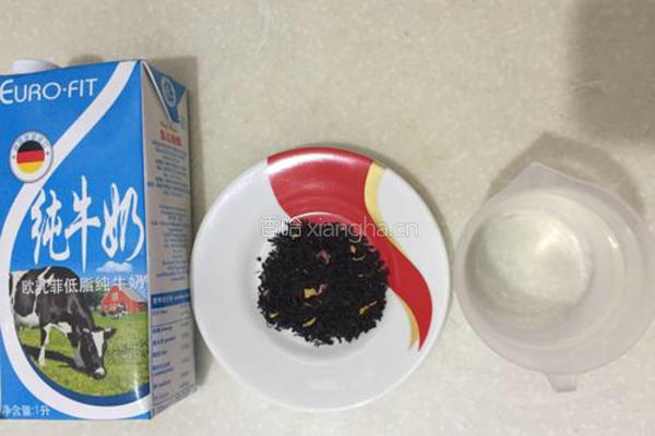 伯爵奶茶的做法图解1