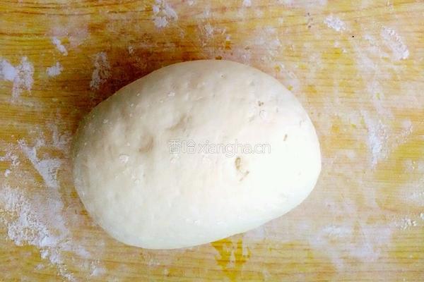 椒盐贝壳花卷的做法图解6
