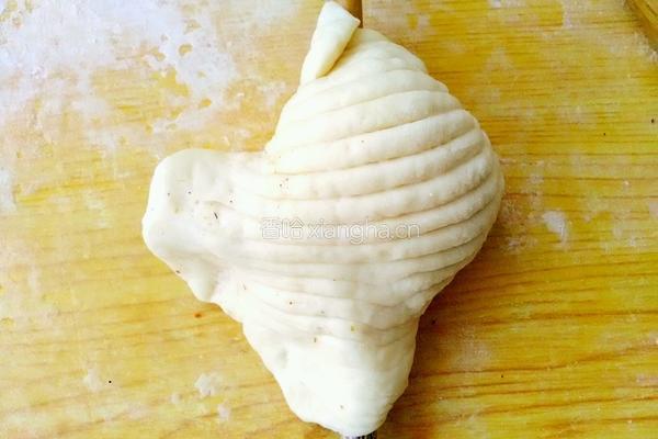 椒盐贝壳花卷的做法图解19