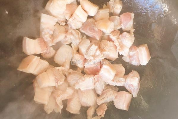 红烧肉烩鹌鹑蛋的做法图解4