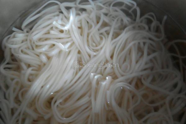 葱油拌面的做法图解3