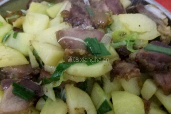 腊肉炒土豆的做法图解6