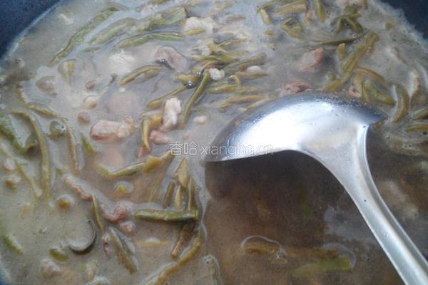 豆角丝炖肉的做法图解6