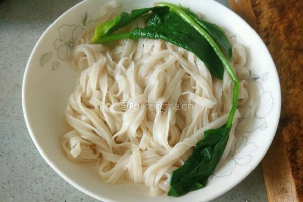 香干青椒肉丝拌面的做法图解5