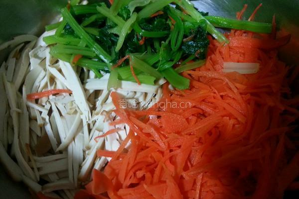 凉拌豆腐丝胡萝卜丝的做法图解6
