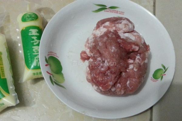肉沫蒸日本豆腐的做法图解1