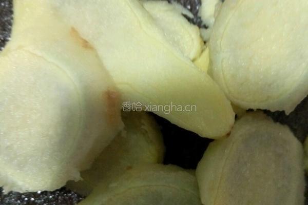红椒脆皖鱼片的做法图解2